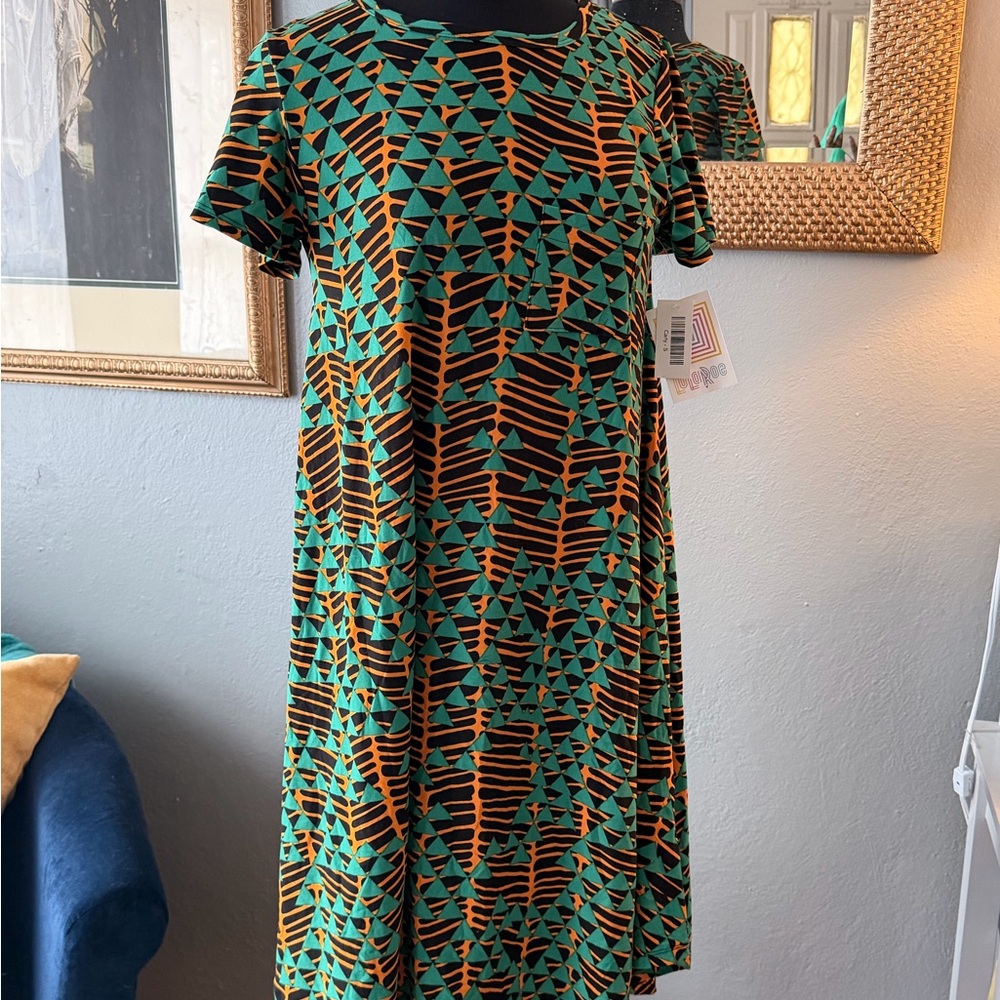 NWT!!! 💛💚LuLaRoe Vibrant Green and Orange Midi Dress